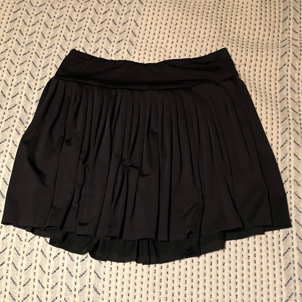 Elegant Black Pleated Skirt